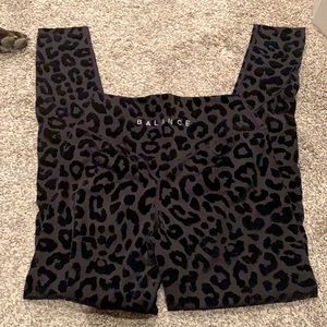 NEW Balance LUXE PANTHER PANTS